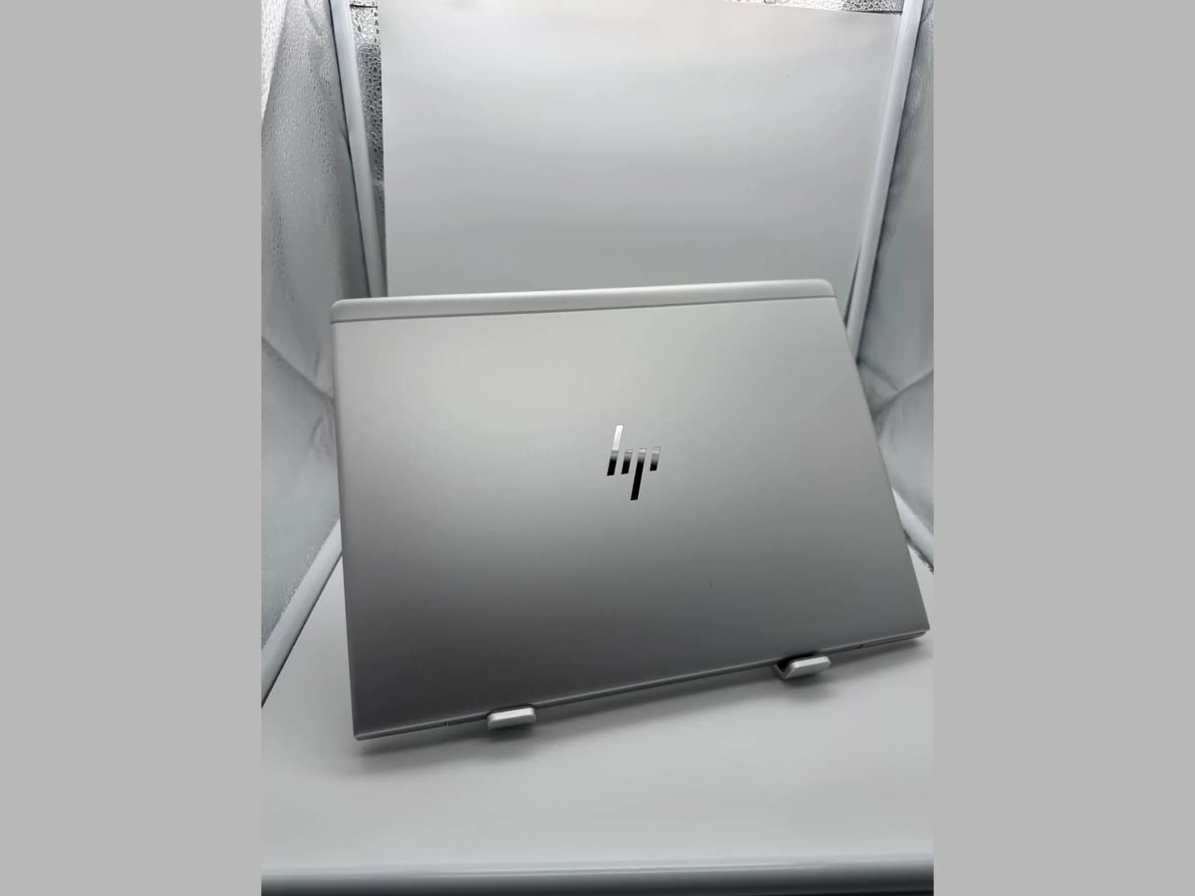 HP EliteBook 830 G6