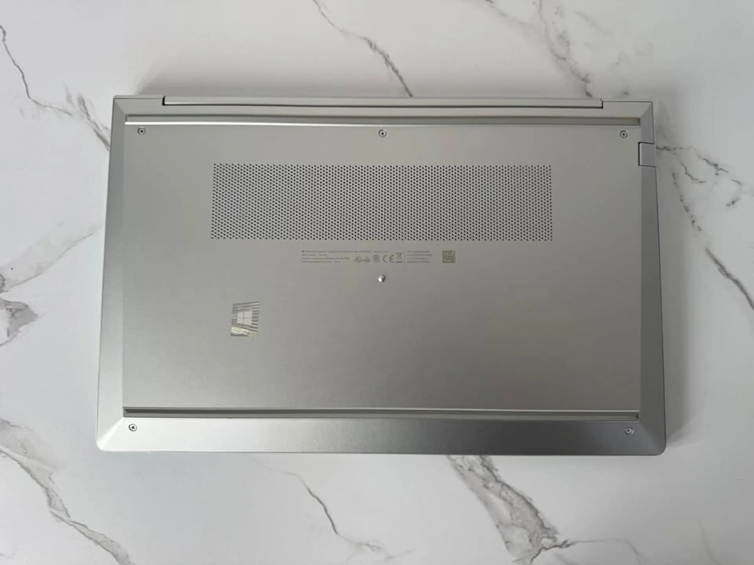 HP Probook 650 G8