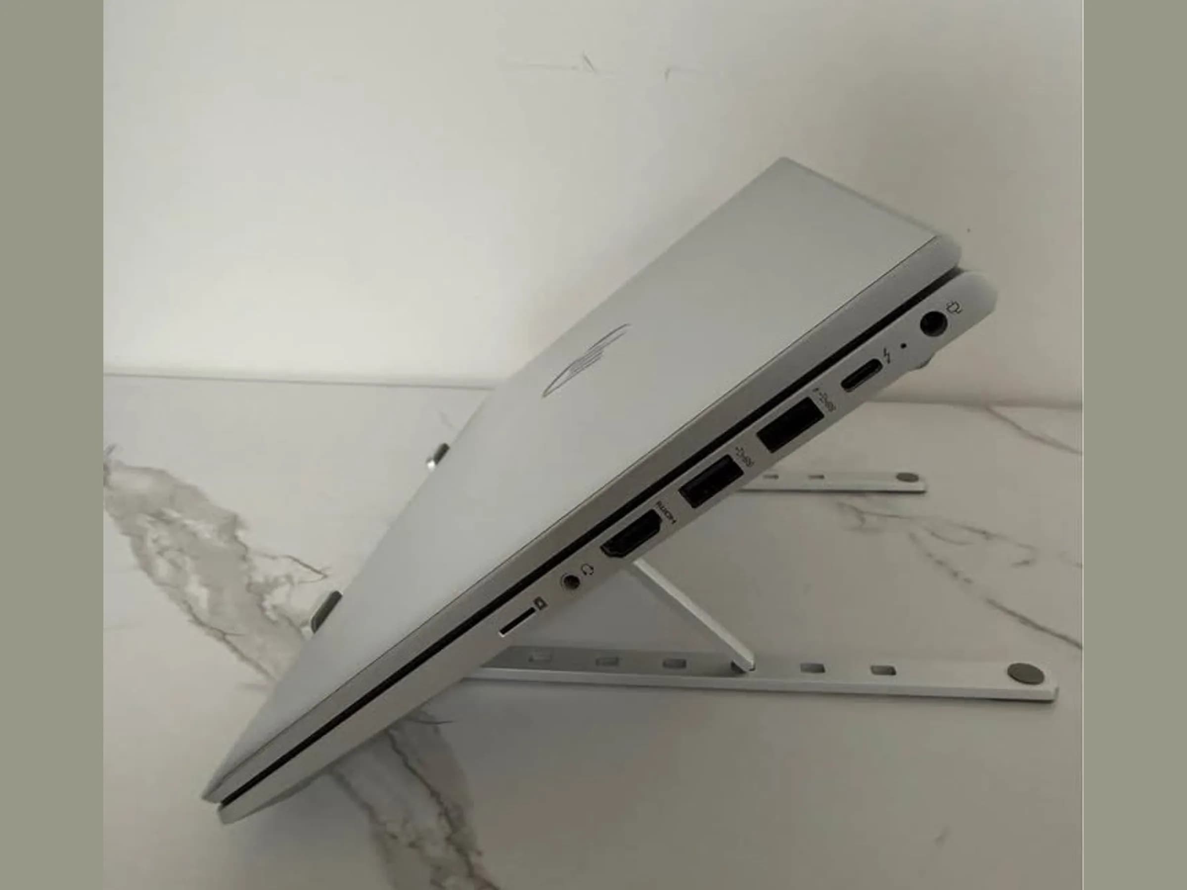 HP Probook 640 G8 - Touchscreen