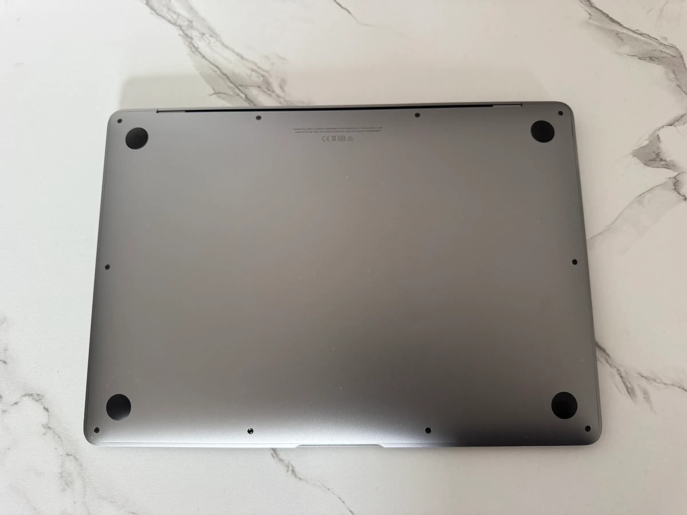 Apple MacBook Air 2020 (A2179)